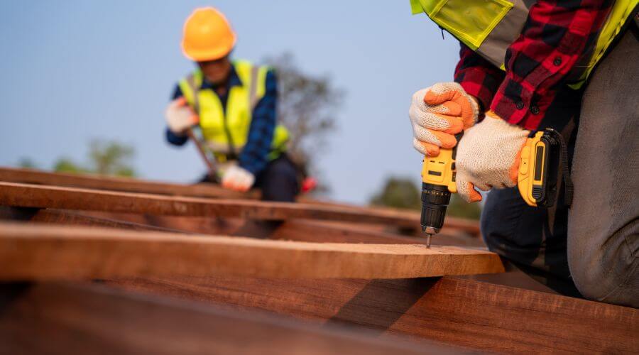 Professional residential roofers in Vernon Hills, IL
